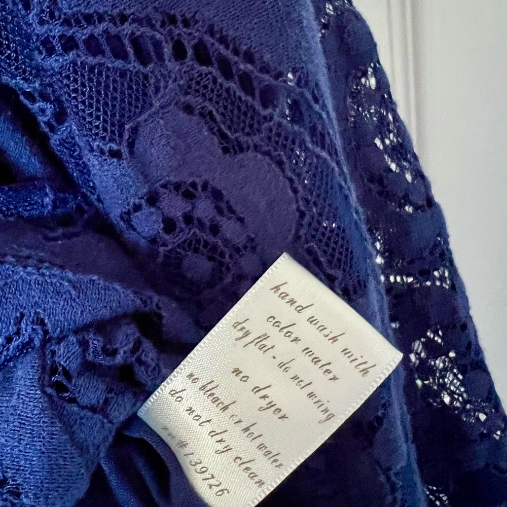 Alya Lace Blue Dress - Picture 7 of 8